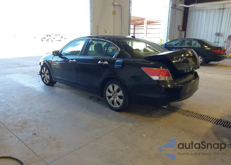 2010 Honda Accord 3.5 Ex-L z USA, uszkodzony, nr VIN 1HGCP3F84AA021275